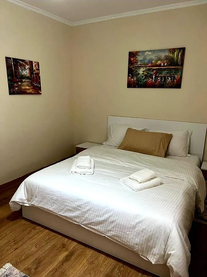 تيرانا Comfort Home 1